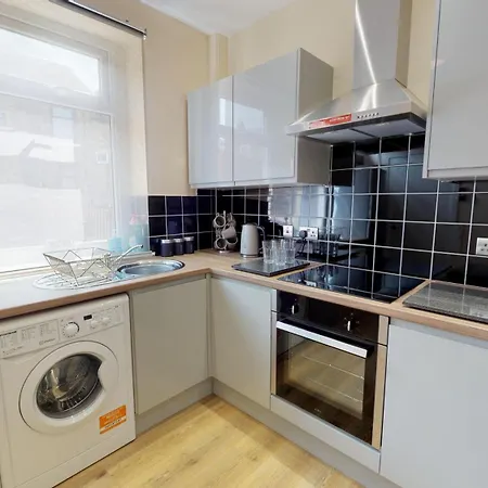 Apartment Stayzo Westminster Stylish House *