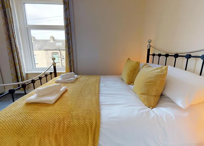 Stayzo Westminster Stylish House Apartment *