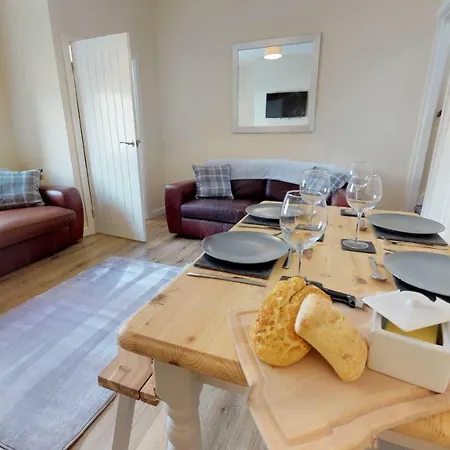 Apartment Stayzo Westminster Stylish House