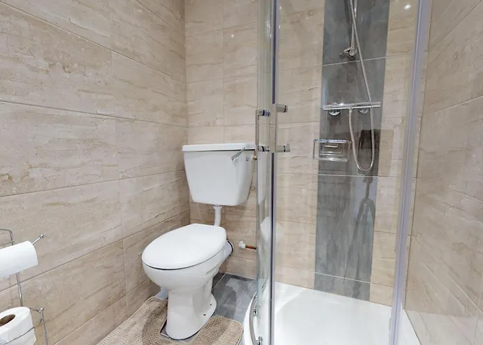 Апартаменты Stayzo Westminster Stylish House